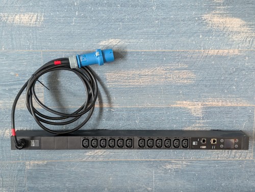 Rittal 7955 401 managed pdu - 7955.401,